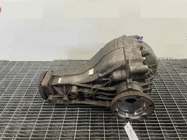 bontott AUDI Q5 Differenciálmű Tartó Bak