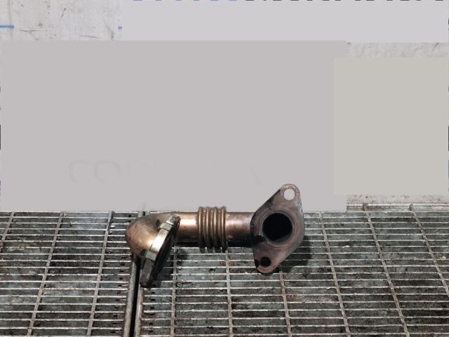 bontott AUDI Q5 EGR Hűtő Cső