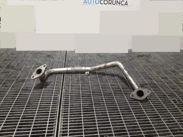 bontott AUDI Q5 EGR Hűtő Cső