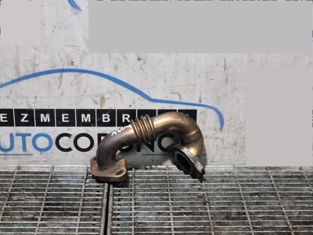 bontott AUDI Q5 EGR Hűtő Cső