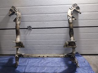 bontott AUDI Q5 Első Bölcső