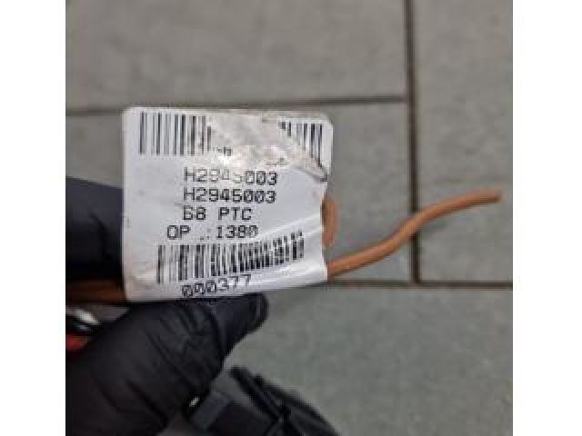 bontott AUDI Q5 Fűtőradiátor