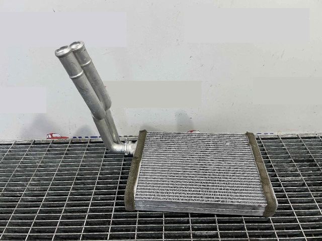 bontott AUDI Q5 Fűtőradiátor