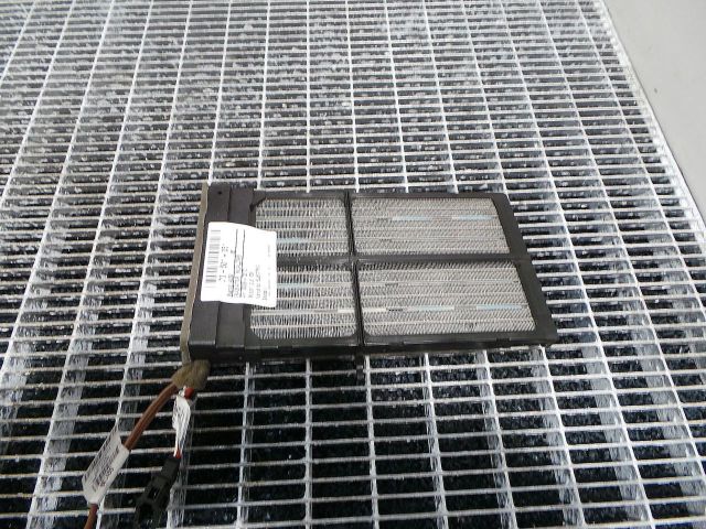 bontott AUDI Q5 Fűtőradiátor