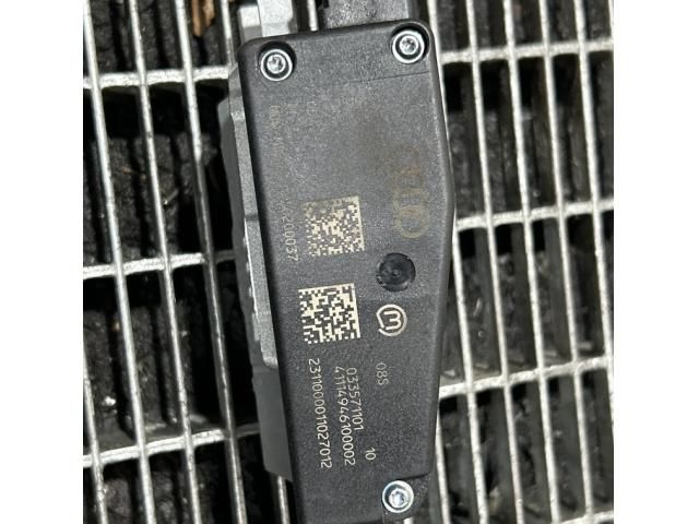 bontott AUDI Q5 Gyújtáskapcsoló