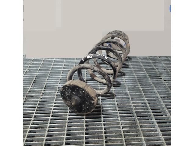 bontott AUDI Q5 Hátsó Rugó