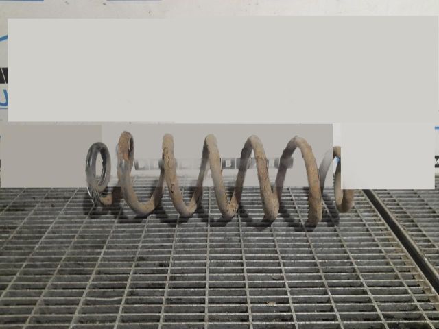 bontott AUDI Q5 Hátsó Rugó