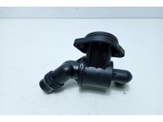 bontott AUDI Q5 Hengerfej Vízkivezető