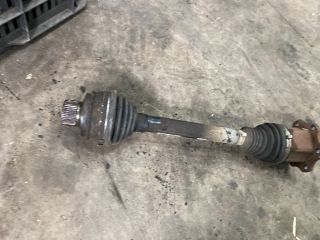 bontott AUDI Q5 Jobb Féltengely