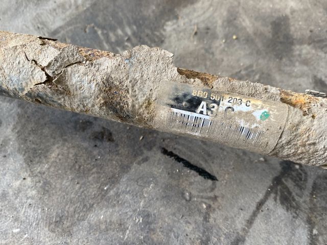 bontott AUDI Q5 Jobb Féltengely