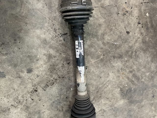 bontott AUDI Q5 Jobb Féltengely