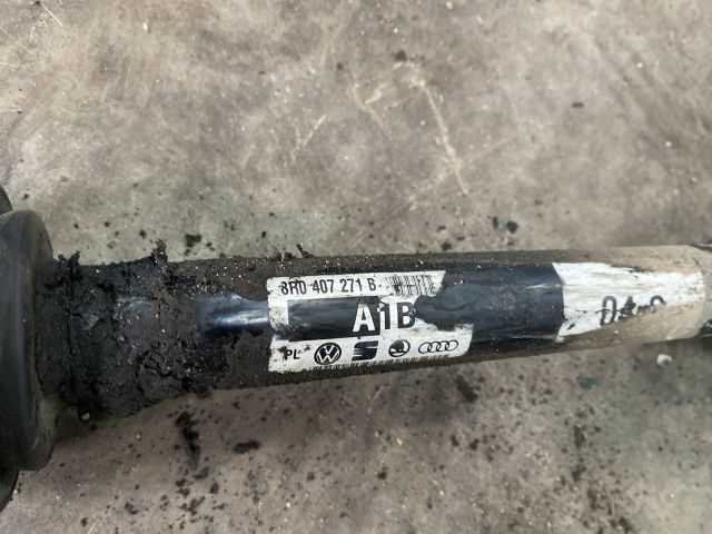 bontott AUDI Q5 Jobb Féltengely