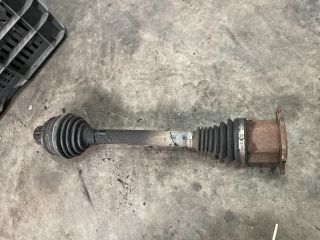 bontott AUDI Q5 Jobb Féltengely