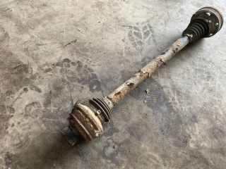 bontott AUDI Q5 Jobb Féltengely