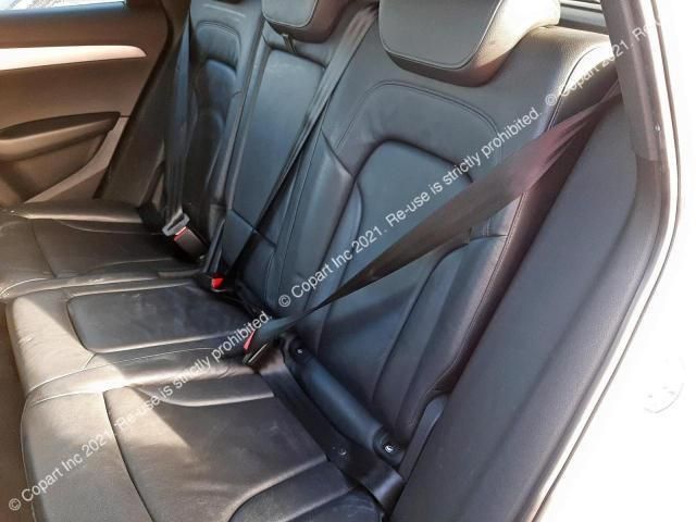 bontott AUDI Q5 Jobb hátsó Csonkállvány