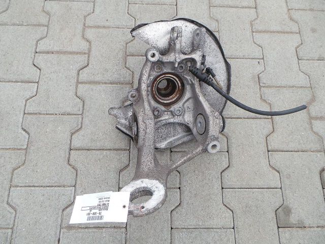 bontott AUDI Q5 Jobb hátsó Csonkállvány