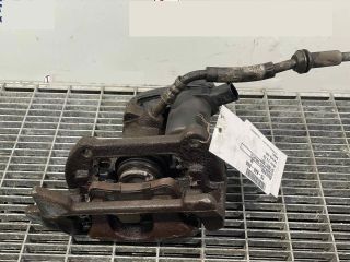 bontott AUDI Q5 Jobb hátsó Féknyereg Munkahengerrel