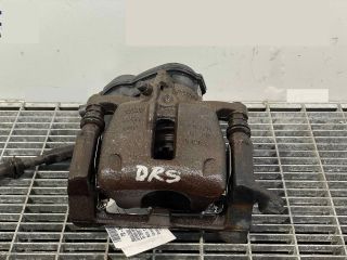 bontott AUDI Q5 Jobb hátsó Féknyereg Munkahengerrel