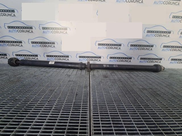 bontott AUDI Q5 Kardántengely