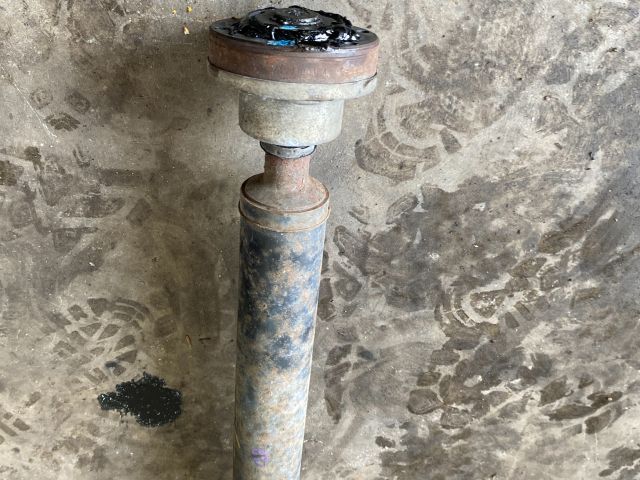 bontott AUDI Q5 Kardántengely