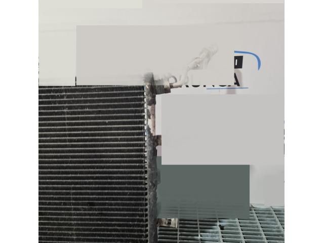 bontott AUDI Q5 Klímahűtő Radiátor