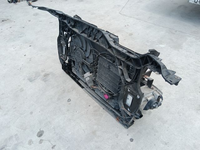 bontott AUDI Q5 Komplett Homlokfal (Részeivel)