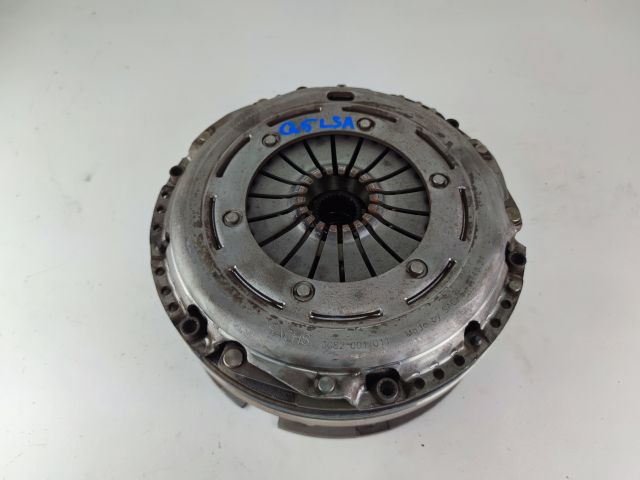 bontott AUDI Q5 Kuplung Szett Lendkerékkel