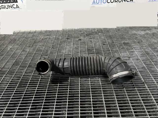 bontott AUDI Q5 Légbeömlő Cső