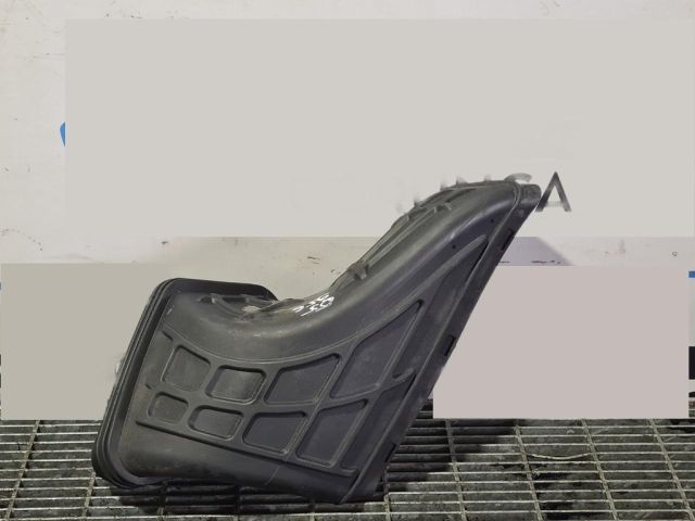 bontott AUDI Q5 Légbeömlő Cső