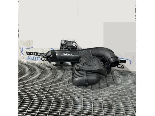 bontott AUDI Q5 Légbeömlő Cső