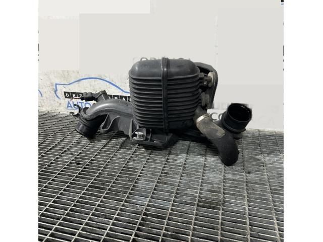 bontott AUDI Q5 Légbeömlő Cső