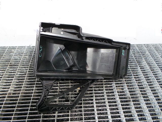 bontott AUDI Q5 Légszűrő Ház