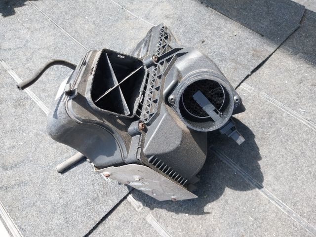 bontott AUDI Q5 Légszűrő Ház