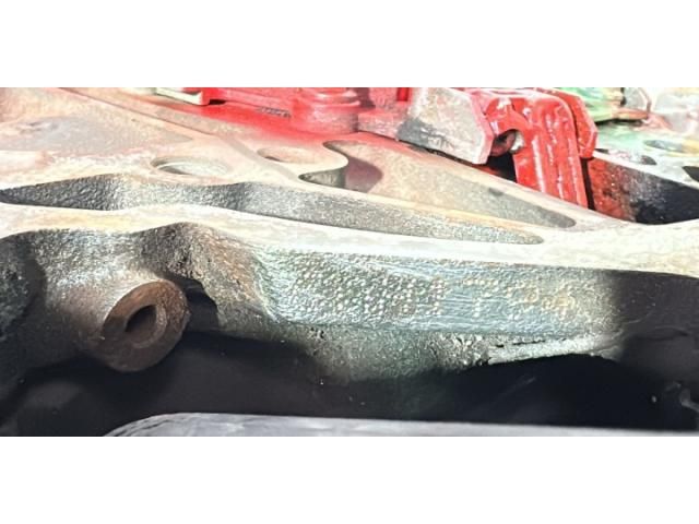 bontott AUDI Q5 Motor (Fűzött blokk hengerfejjel)