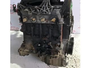 bontott AUDI Q5 Motor (Fűzött blokk hengerfejjel)