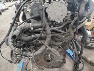 bontott AUDI Q5 Motor (Fűzött blokk hengerfejjel)
