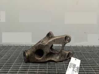 bontott AUDI Q5 Motor Tartó Bak Bal