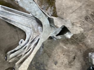 bontott AUDI Q5 Motor Tartó Bak (Fém)