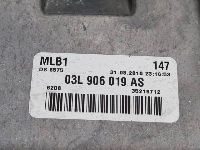 bontott AUDI Q5 Motorvezérlő