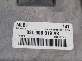 bontott AUDI Q5 Motorvezérlő