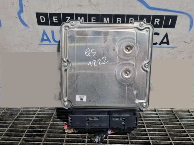 bontott AUDI Q5 Motorvezérlő