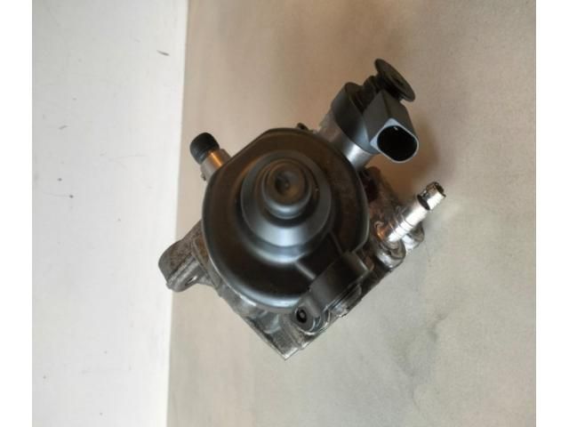 bontott AUDI Q5 Nagynyomású Szivattyú