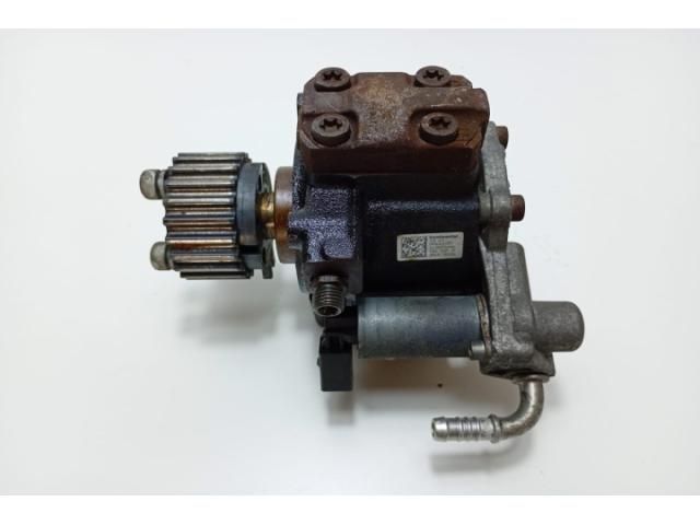 bontott AUDI Q5 Nagynyomású Szivattyú