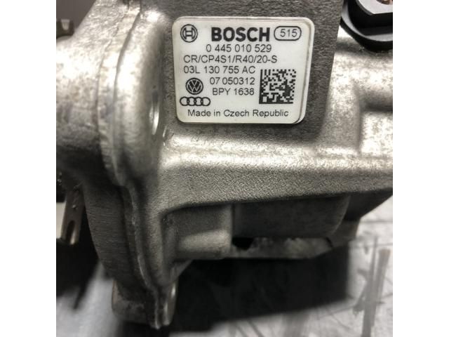 bontott AUDI Q5 Nagynyomású Szivattyú