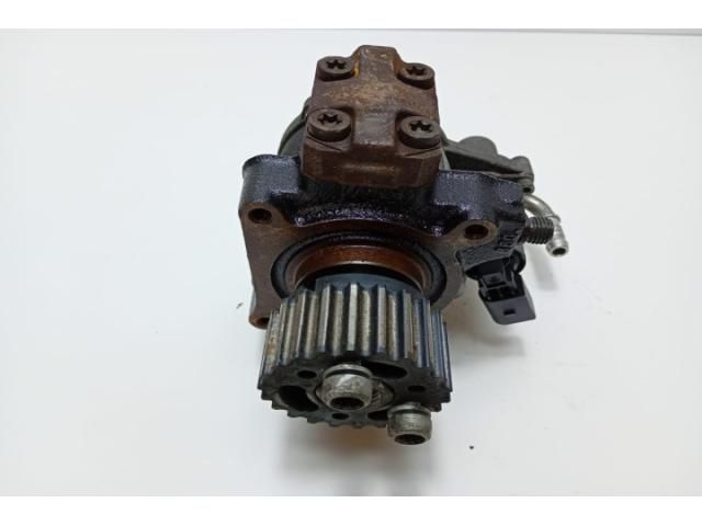 bontott AUDI Q5 Nagynyomású Szivattyú