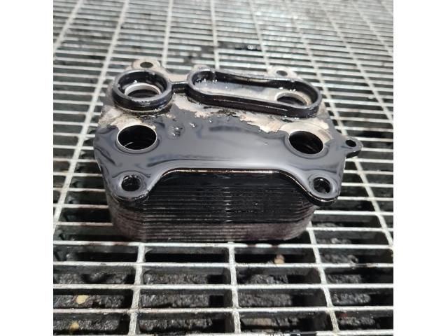 bontott AUDI Q5 Olajhűtő