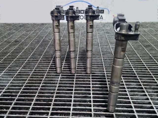 bontott AUDI Q5 Porlasztó (1 db)