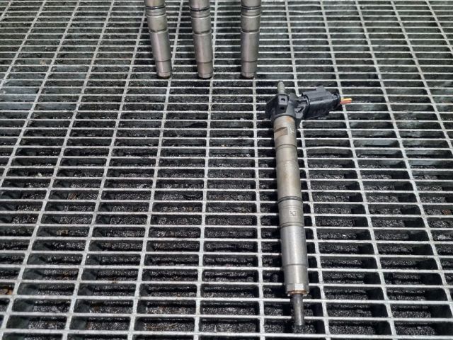 bontott AUDI Q5 Porlasztó (1 db)