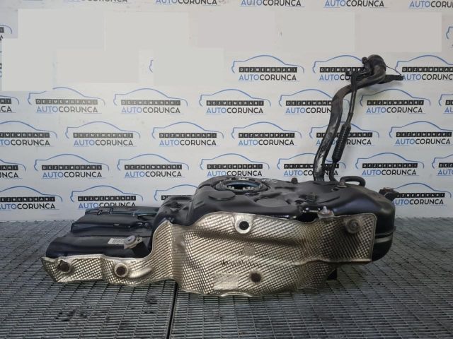 bontott AUDI Q5 Tank