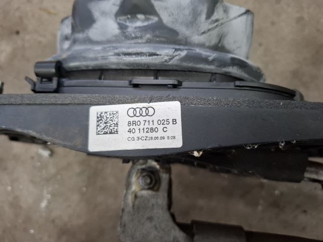 bontott AUDI Q5 Váltó Kulissza